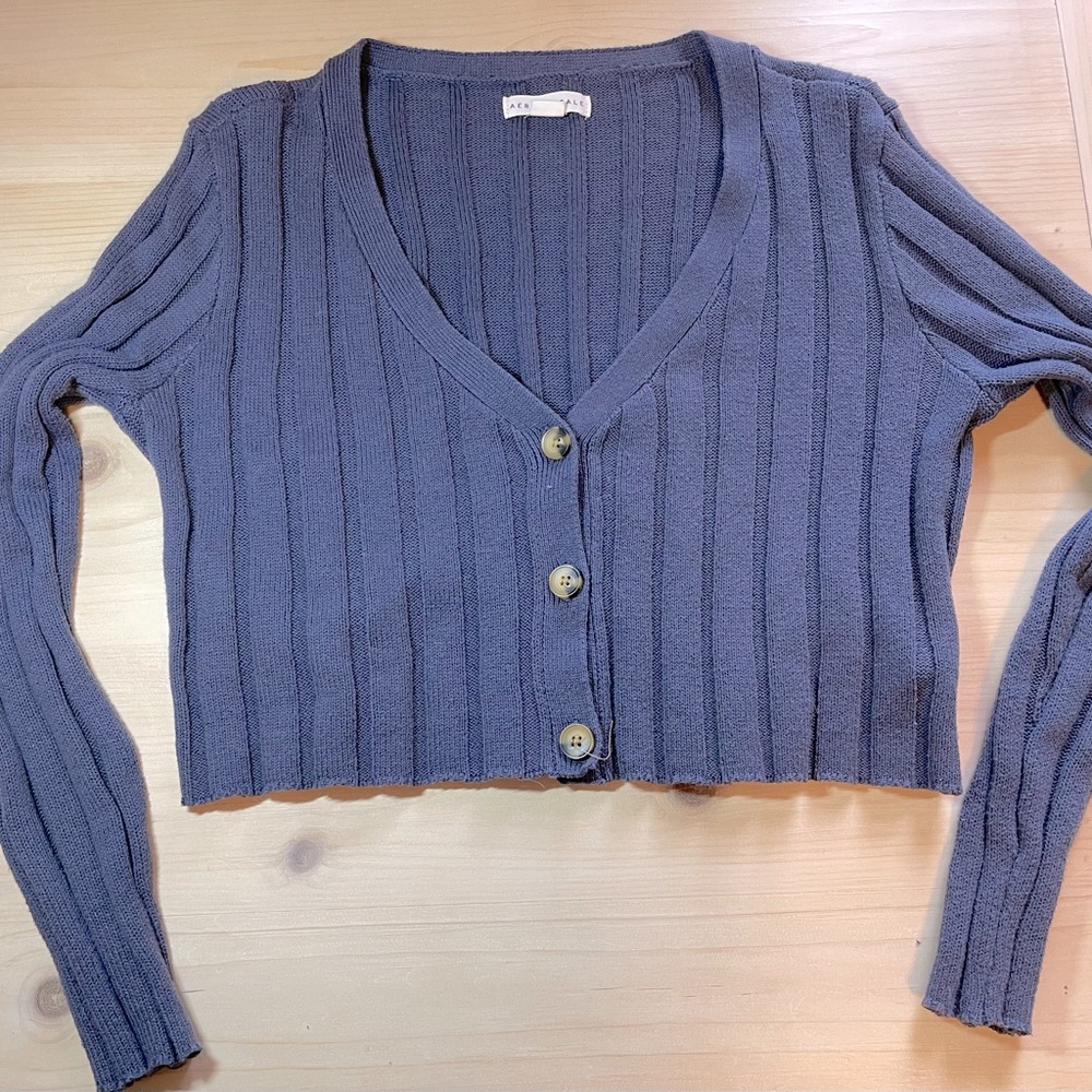 V-neck Crop Cardigan